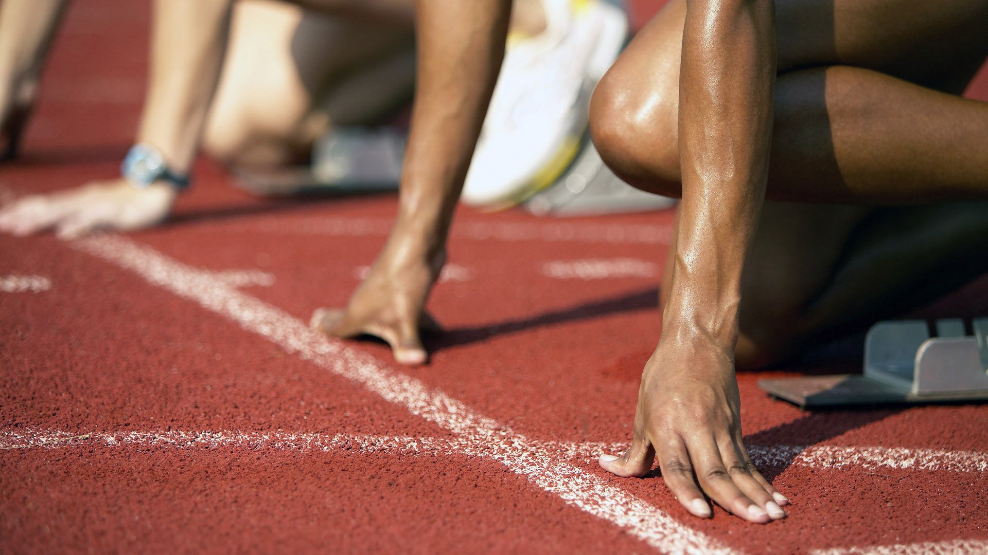 英国媒体惊呼：瑞士球员雪地奔跑像开了四驱模式，瑞士冰雪运动