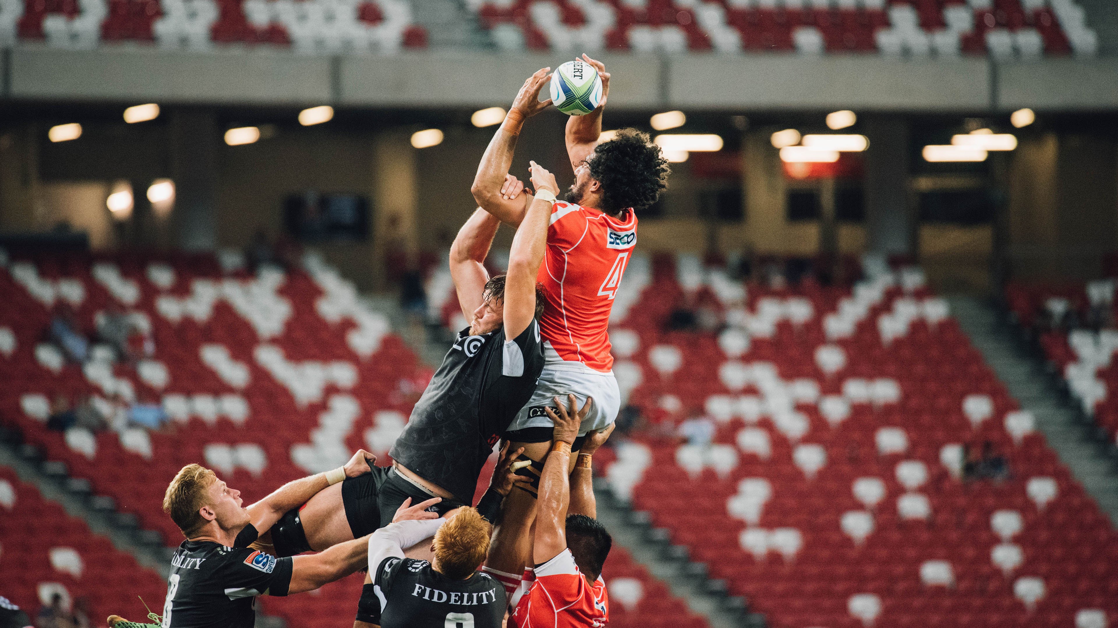 英国媒体惊呼：瑞士球员雪地奔跑像开了四驱模式，瑞士冰雪运动